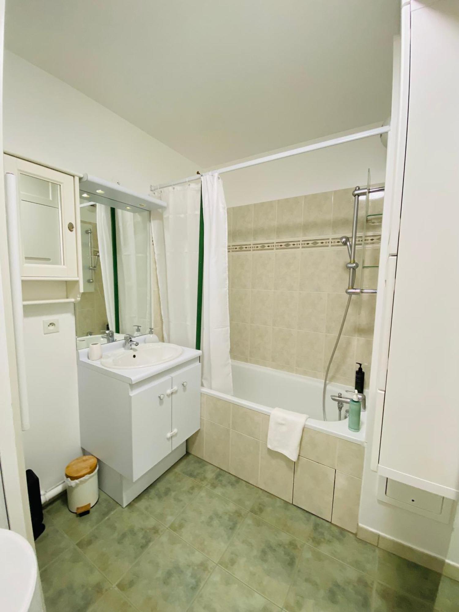 Charmant Appartement 3 Pieces Proche Rer & Disney 蒙泰夫兰 外观 照片